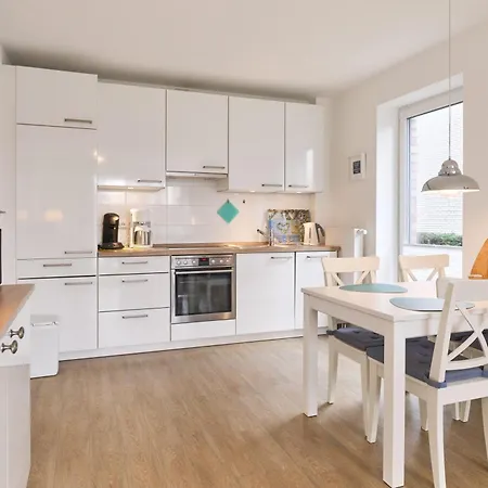 Apartment Kuestenperle 2 *